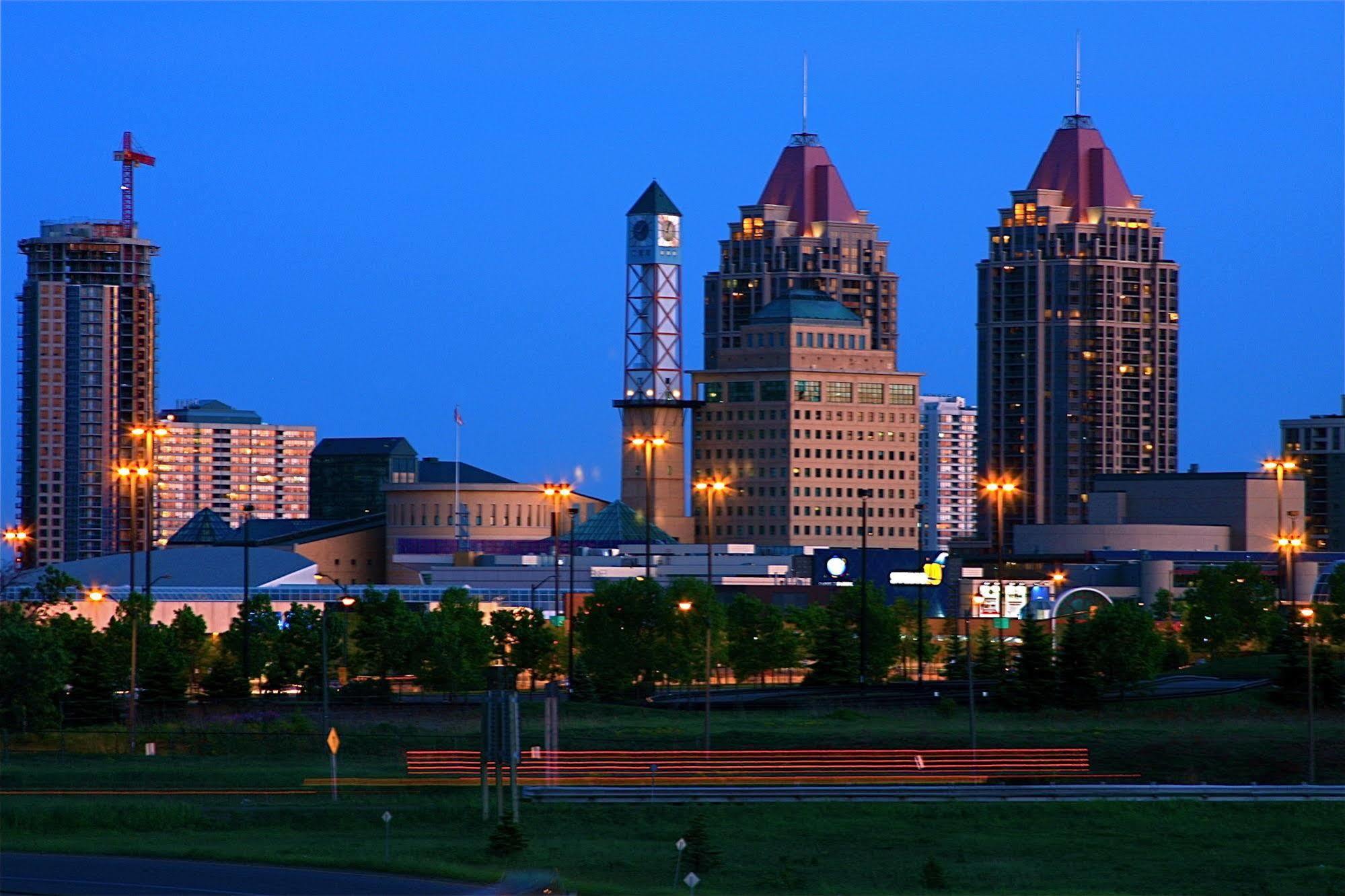 Goodwood Suites Mississauga Exterior foto